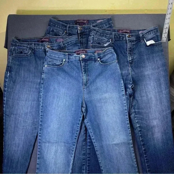 Gloria Vanderbilt Denim - Gloria Vanderbilt Lot of 4 pairs of Amanda Jeans Women’s 12  Blue Denim stretch